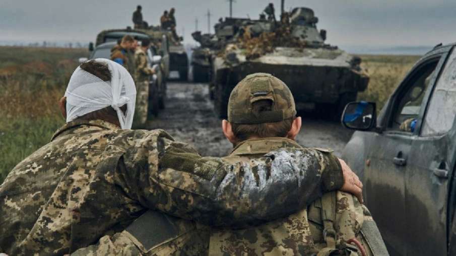 You are currently viewing नयाँ वर्षको मध्यरातमा रुसले युक्रेनमाथि गर्यो क्षेप्यास्त्र प्रहार