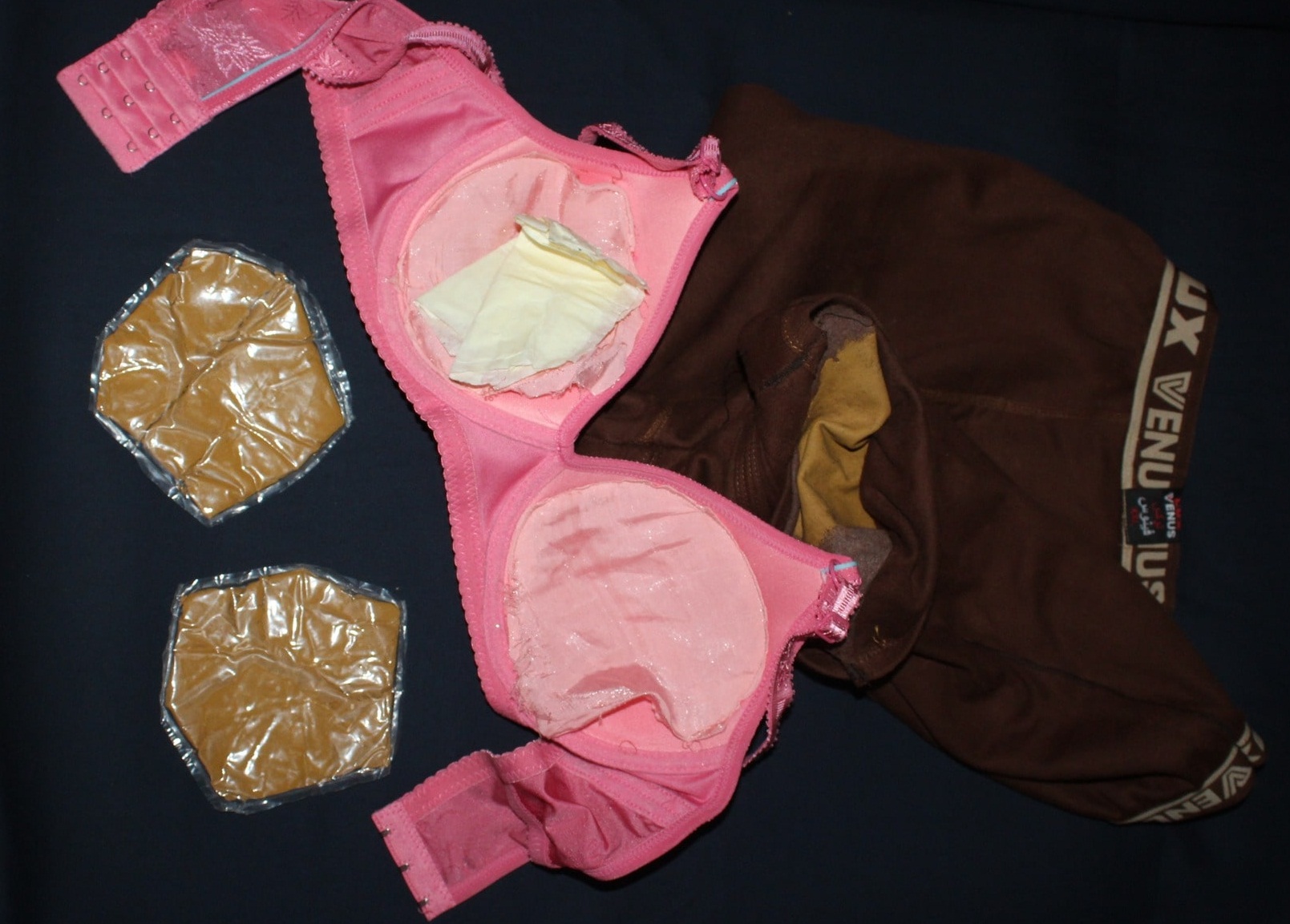 You are currently viewing भित्री लुगाभित्र ल्याइएको सुन सहित श्रीलंकन युवती पक्राउ