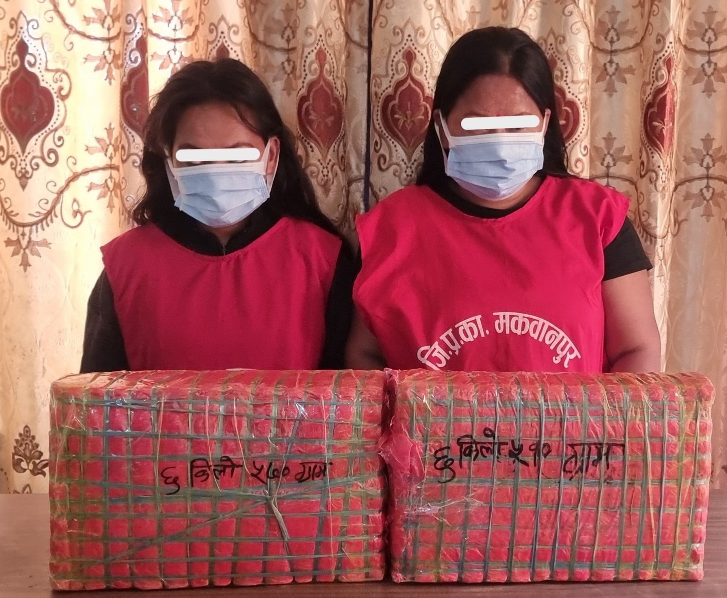 You are currently viewing मकवानपुरबाट १२ किलो ५०० ग्राम गाँजा सहित २ जना महिला पक्राउ